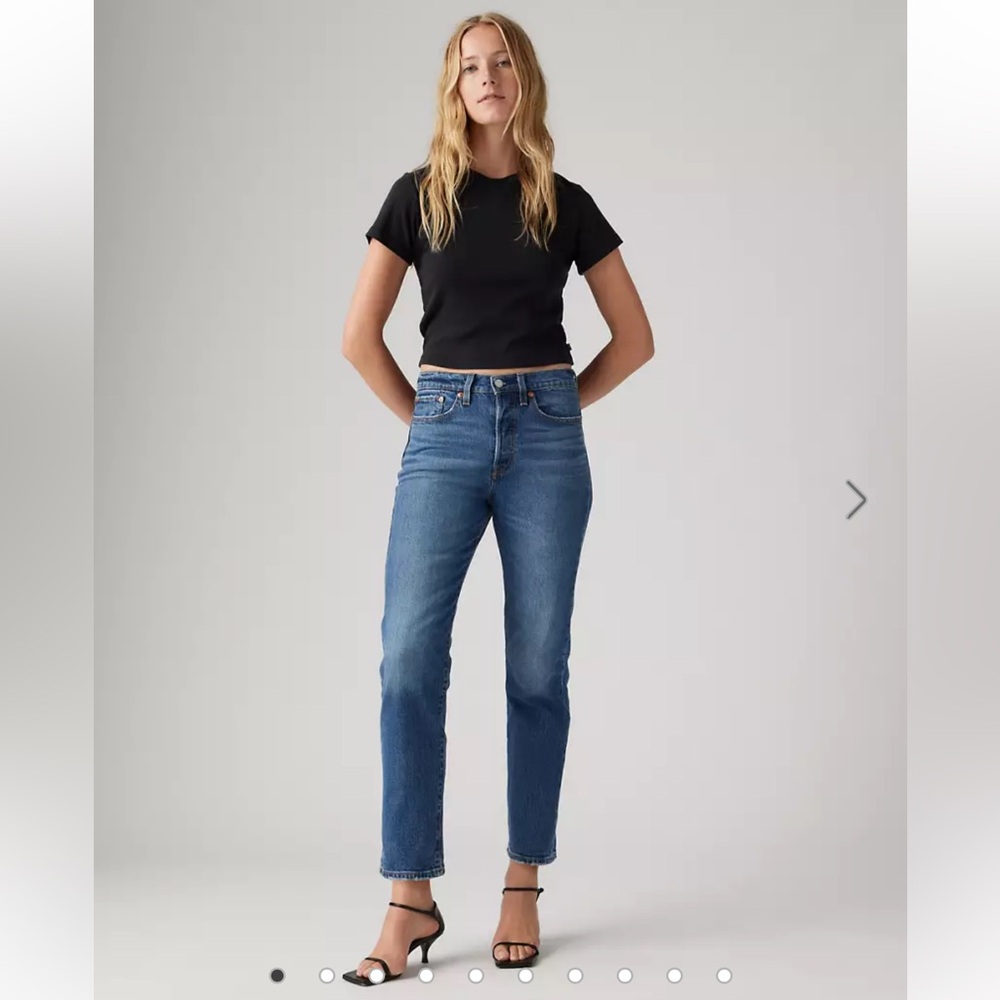 LEVIS WEDGIE STRAIGHT ANKLE WOMEN'S JEANS NWT